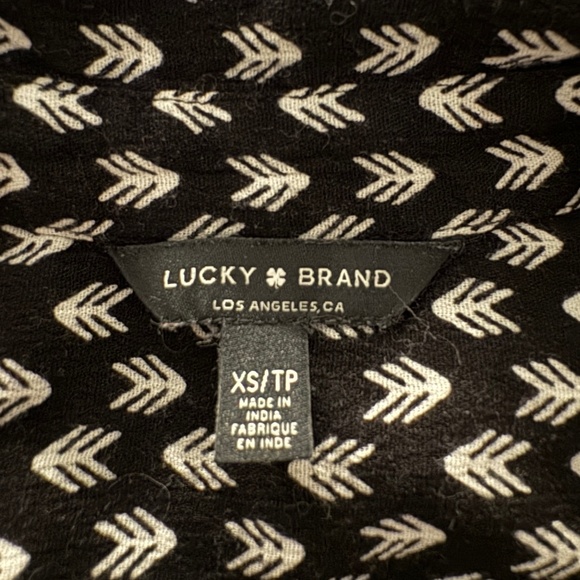 Lucky Brand Patterned Short Sleeve Button Down - Picture 8 of 12